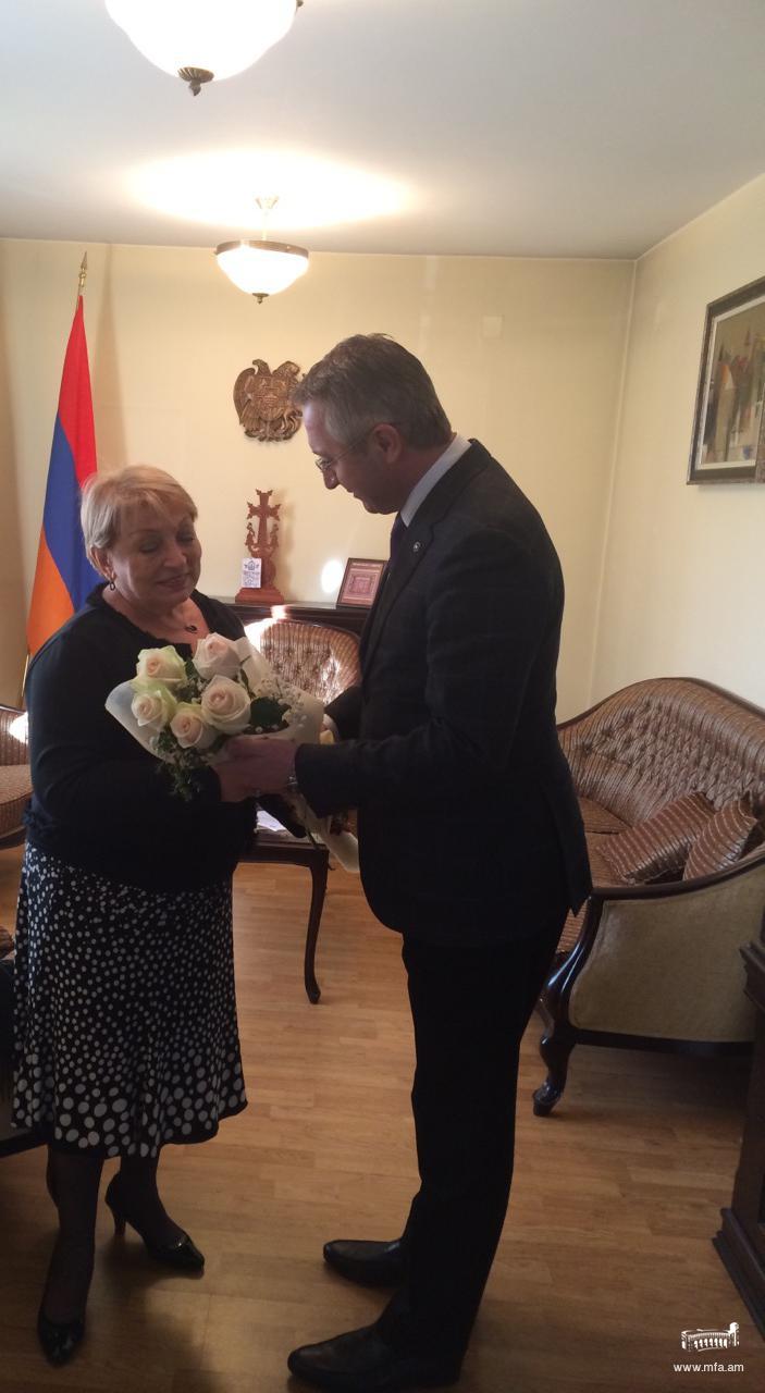 Посланикът на Република Армения прие председателя на ОАБС София