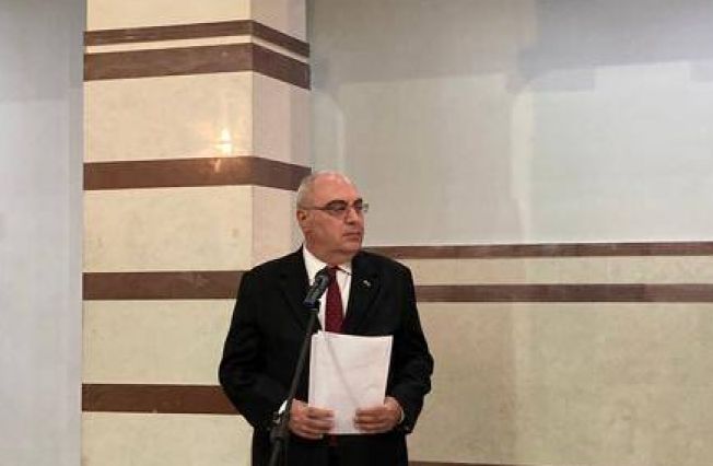 Посланик Едигарян участва в тържествената церемония на изложбата „Памет“.